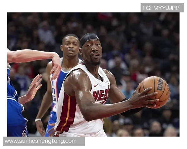 灰熊与猛龙激战正酣精彩比赛直播全程回顾与分析