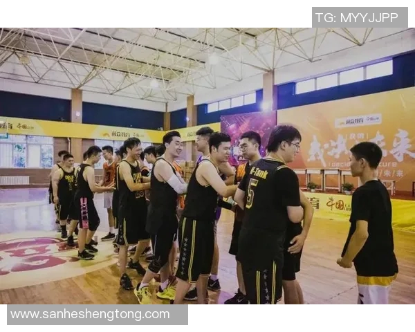 广西篮球明星李洋的成长之路与辉煌成就全景回顾